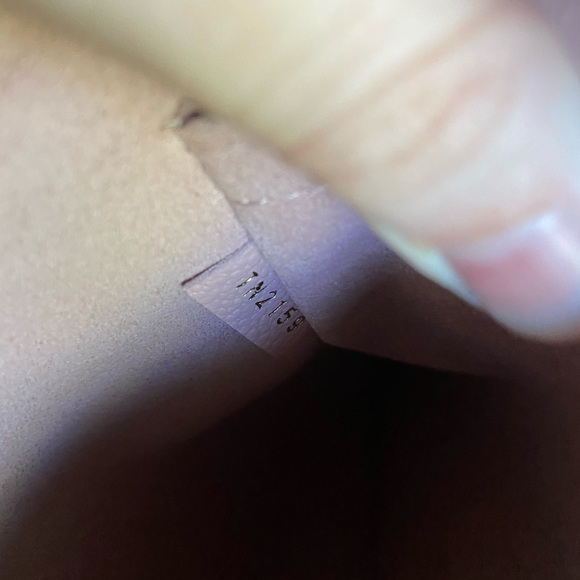 Louis Vuitton Daily Pouch: UNAVAILABLE! - Picture 12 of 12